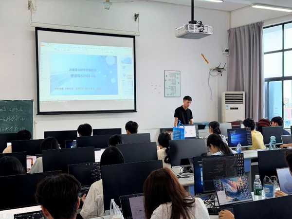 東莞城市學院人工智能學院 基礎軟件開發(fā)——通往人工智能世界的基石